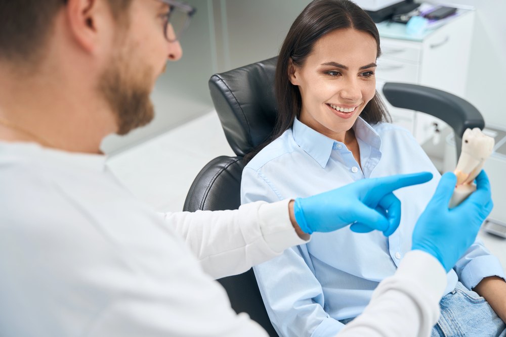 When Should You See a Dentist Before Chemotherapy or Head and Neck Radiation?