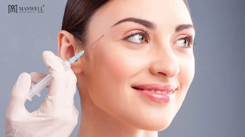 Filler khi được tiêm xuống vuingf da thái dương sẽ lấp đầy thể tích vùng này.