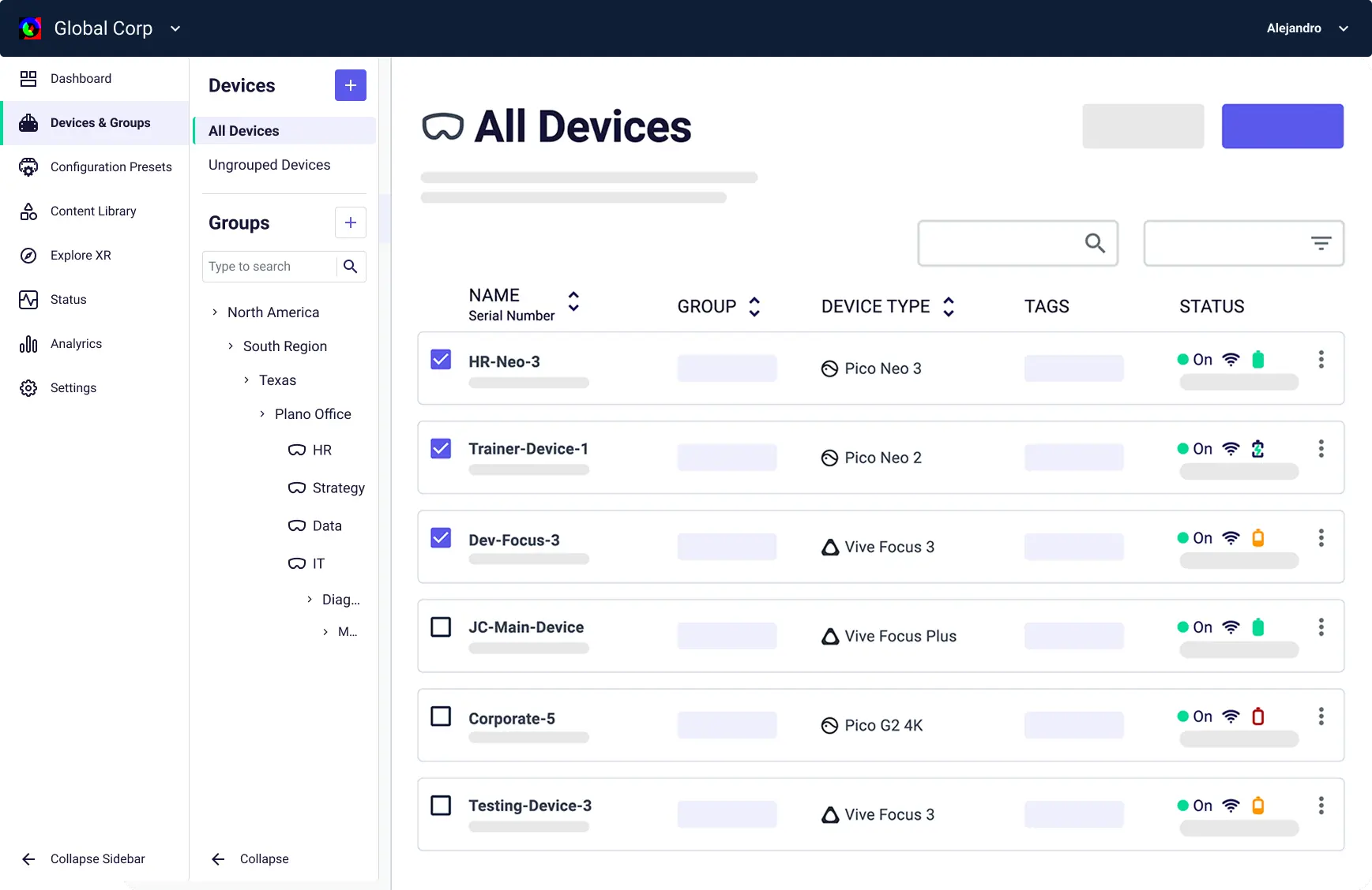 Device management dashboard listing six devices with their names, groups, device types, tags, and status indicators showing all devices online with varying battery levels and Wi-Fi signal.