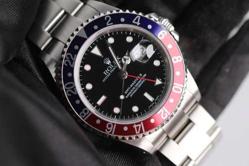 Rolex GMT-Master II 16710 Pepsi 2002 40mm