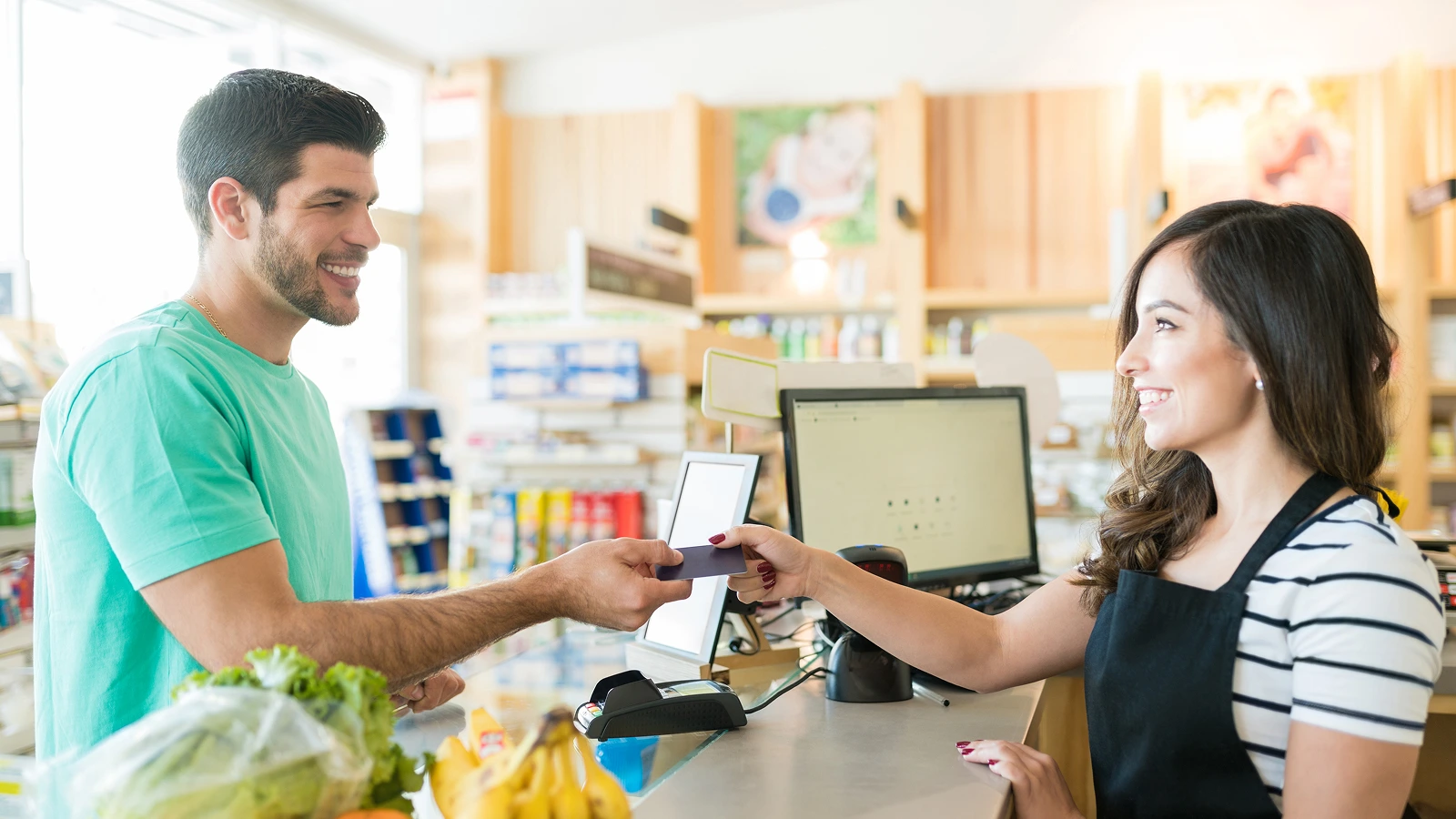 15 Best Customer Referral Program Ideas for 2025