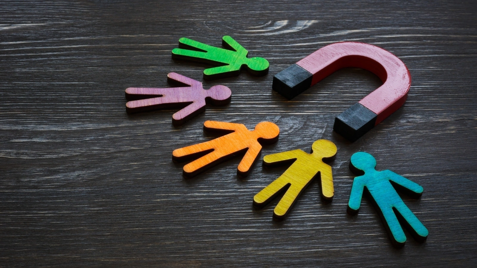 CRM Customer Retention Guide: Reduce Churn with Automation