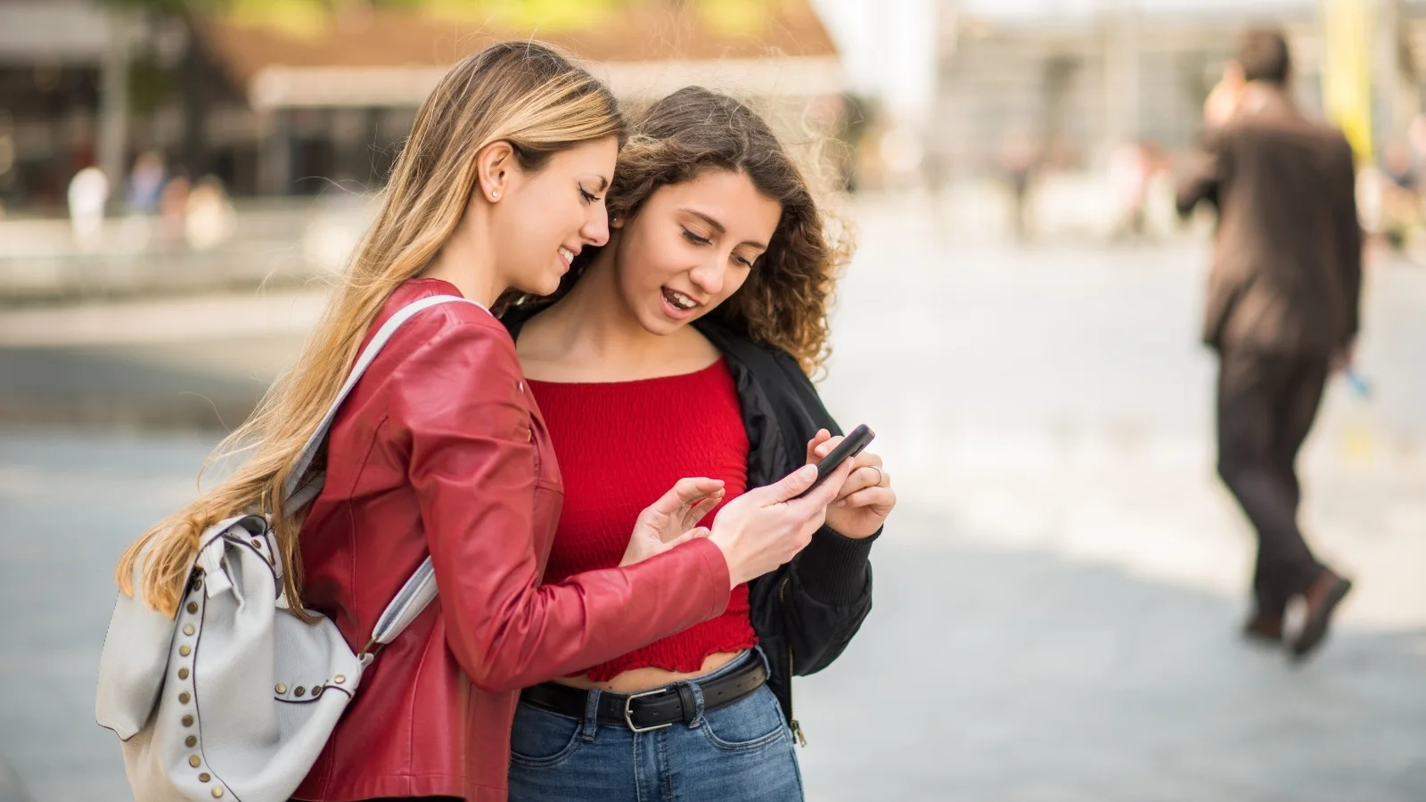 Gamification in E-Commerce Loyalty Programs: Examples and Strategies