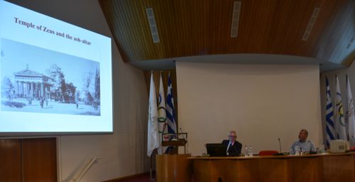 Feats of athlete-heroes in Antiquity: the social and educational value of athletic excellence