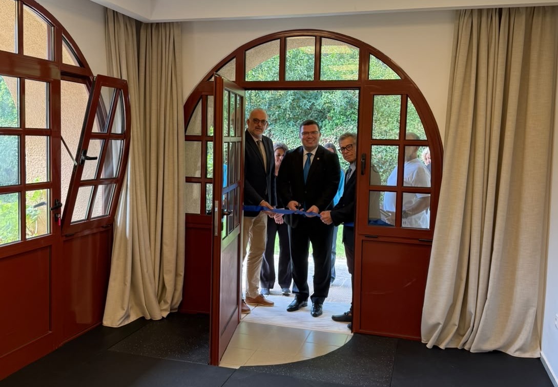 European Weightlifting Federation and Eleiko donate a weightlifting platform and set to the International Olympic Academy