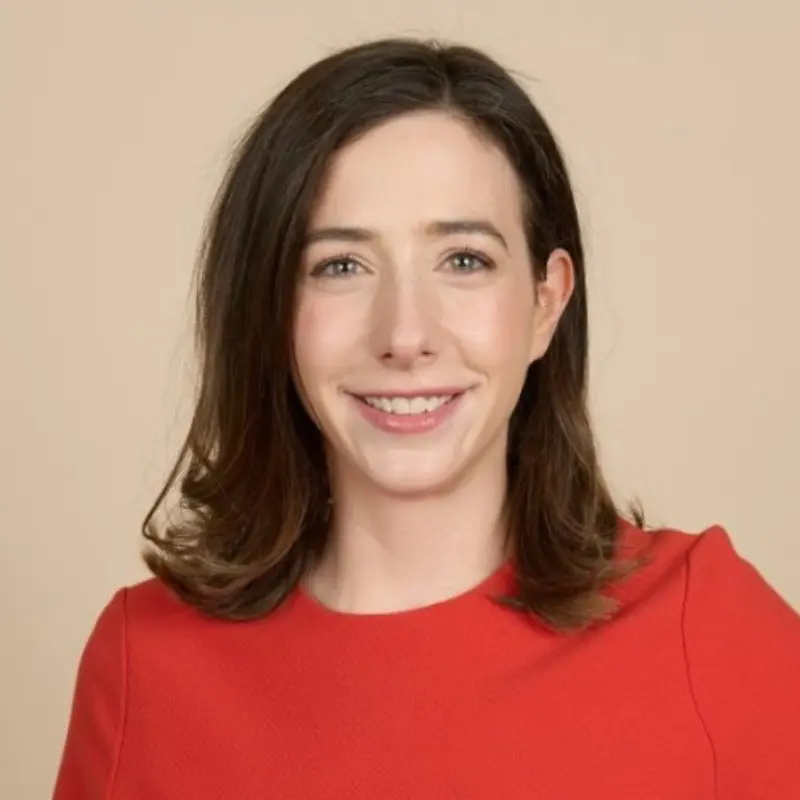 Amy Baryshnik Headshot