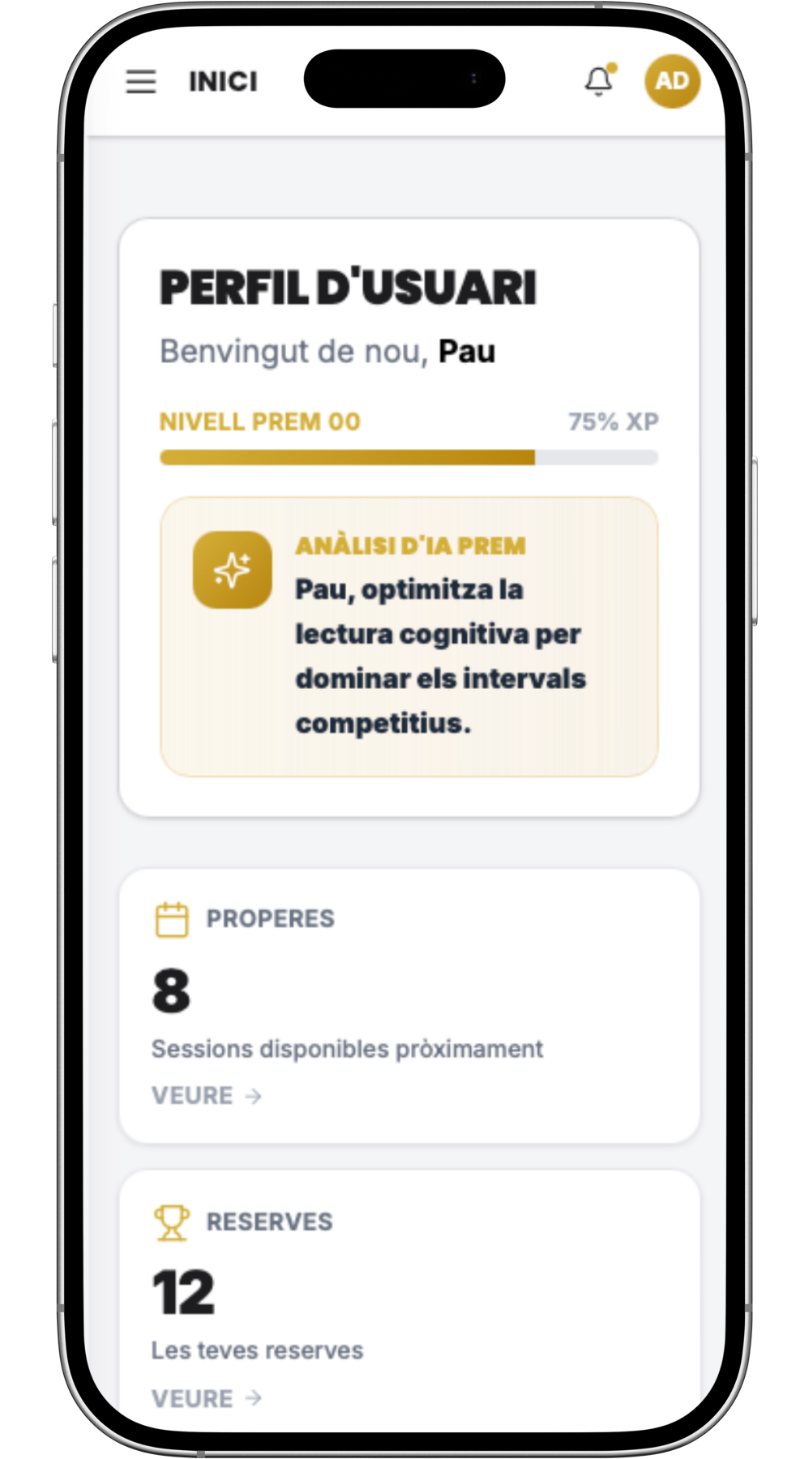 Interfície de l'aplicació mòbil oficial de Prem Academy mostrant el perfil de l'usuari, la gestió de reserves i l'anàlisi d'entrenaments.