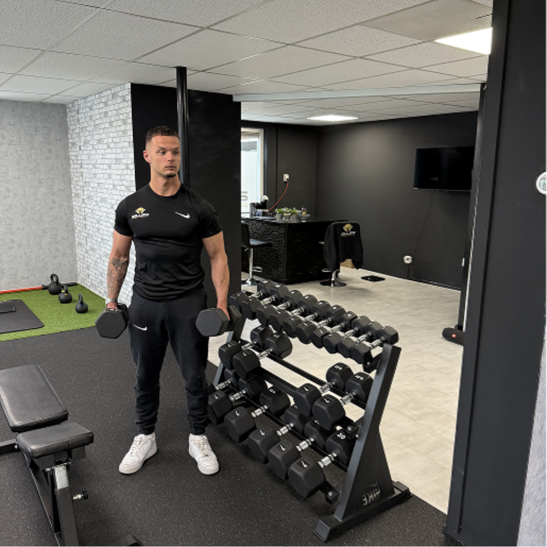 Jeroen Welles in de trainingsstudio