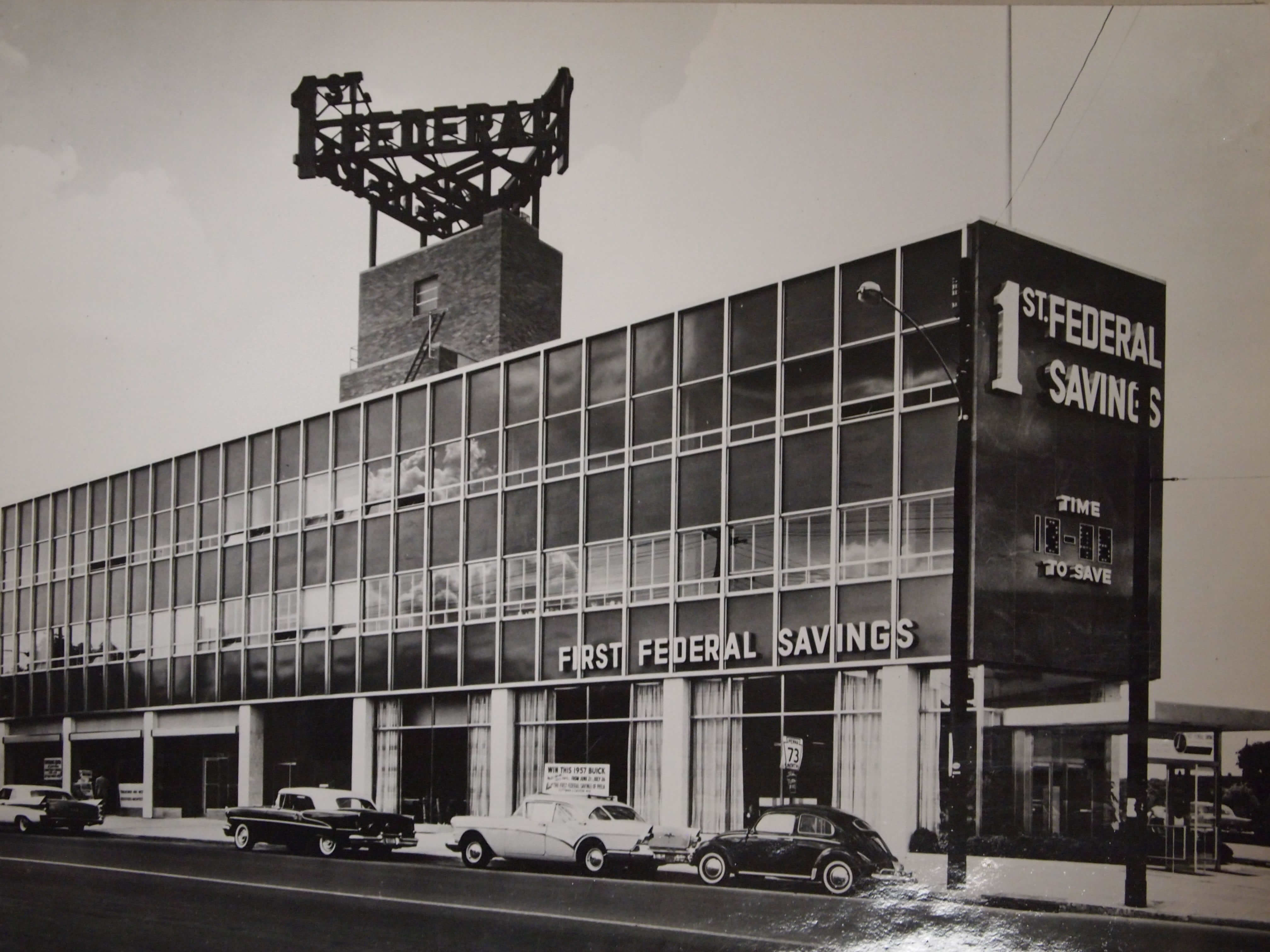 First Federal Savings Building at Castor and Cottman