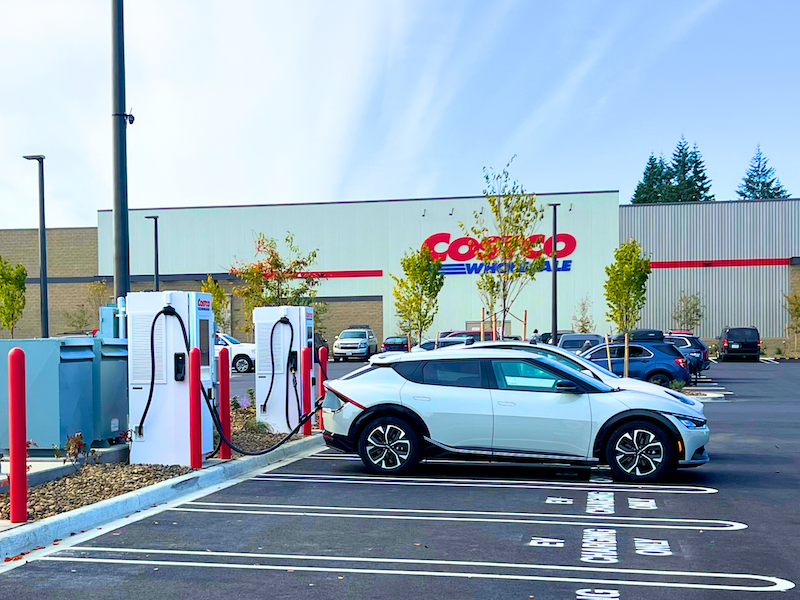 Map of U.S. states shaded by EV adoption level