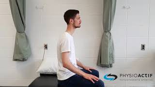 Physio démontrant contrôle de l'extension crânio-vertébrale