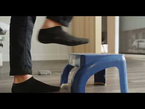 Tip Demonstration: A Small Bench for Lower Back Pain While Standing