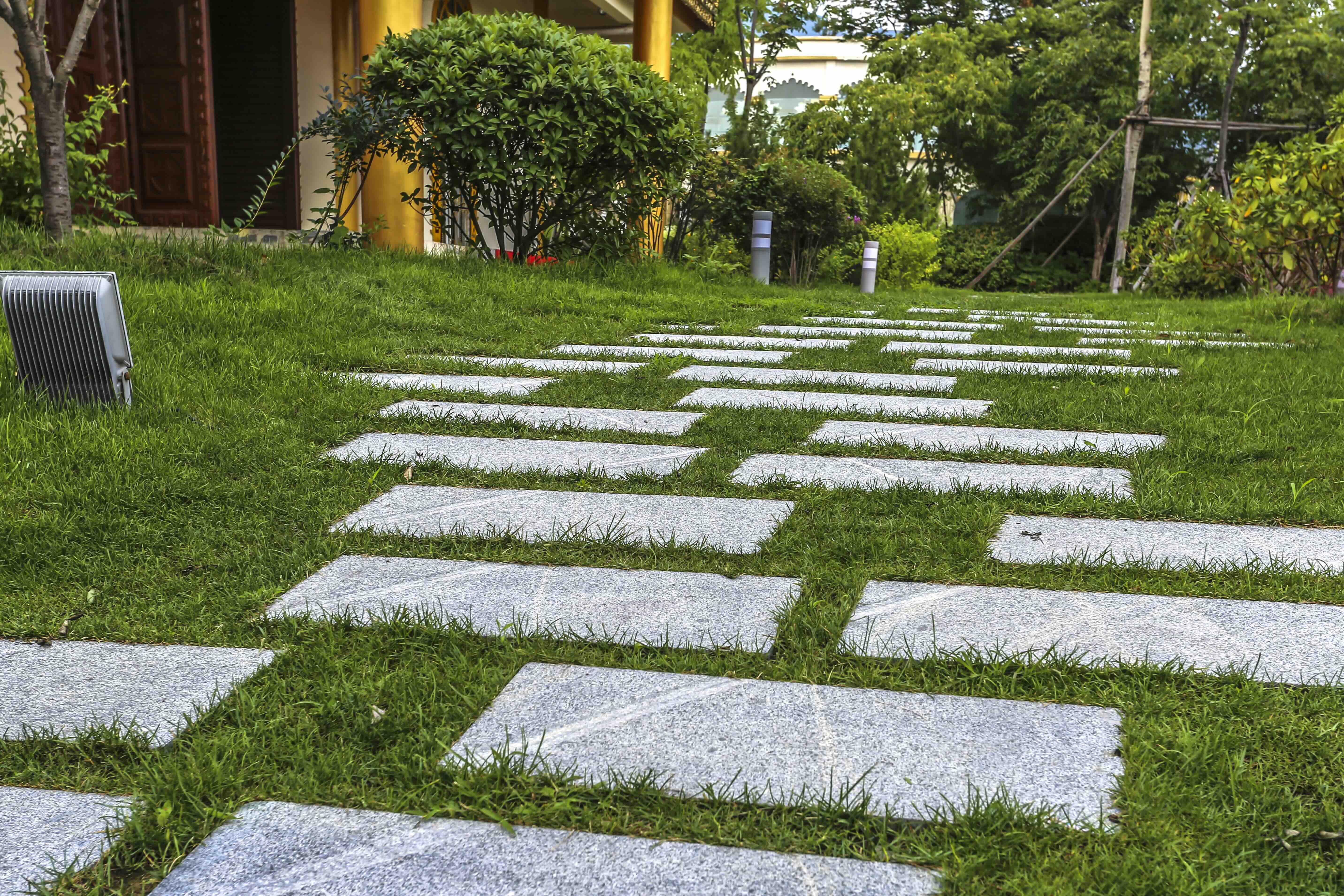 Hardscaping Tips for Homeowners