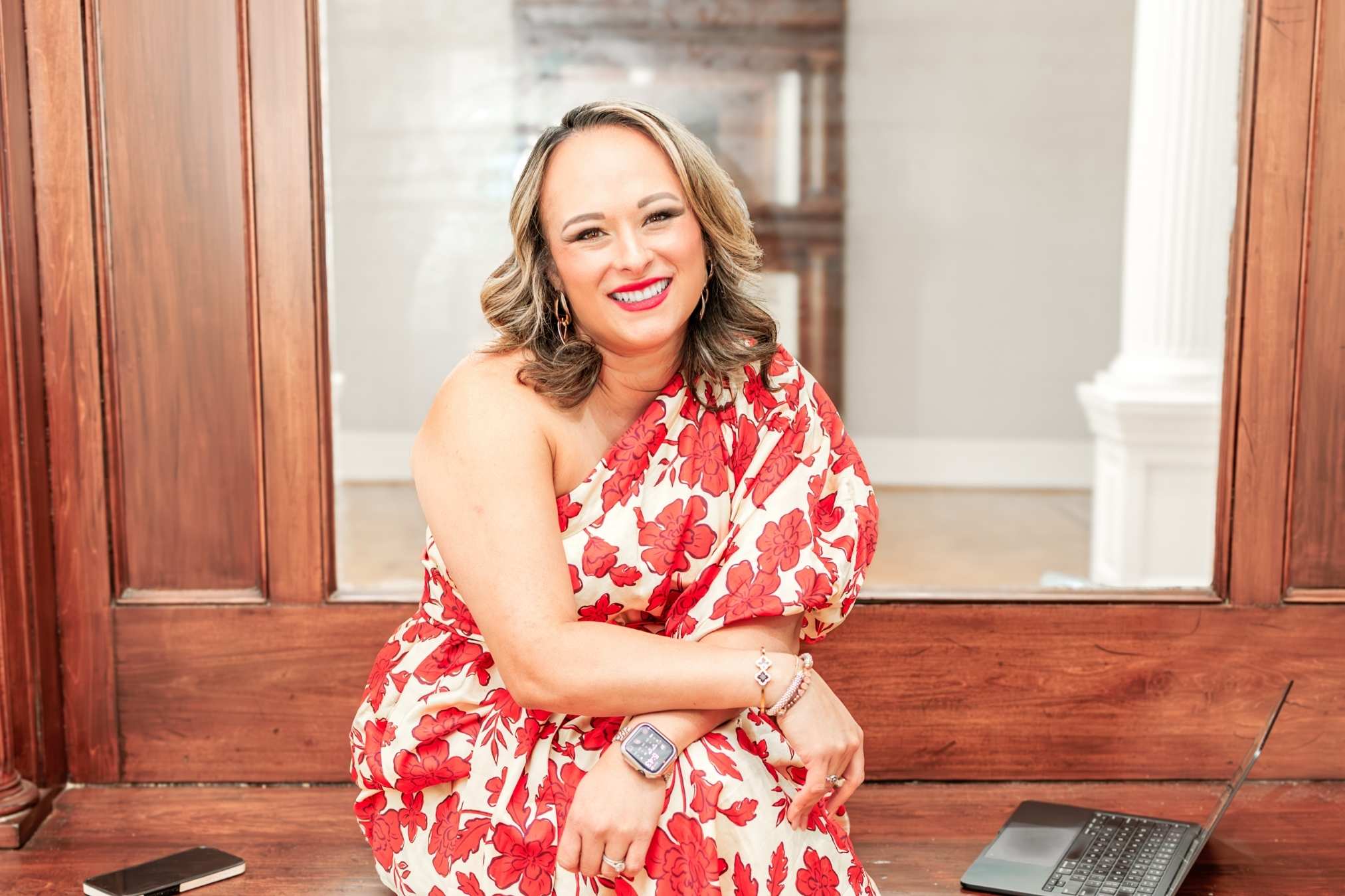 Ana Nuckols Headshot