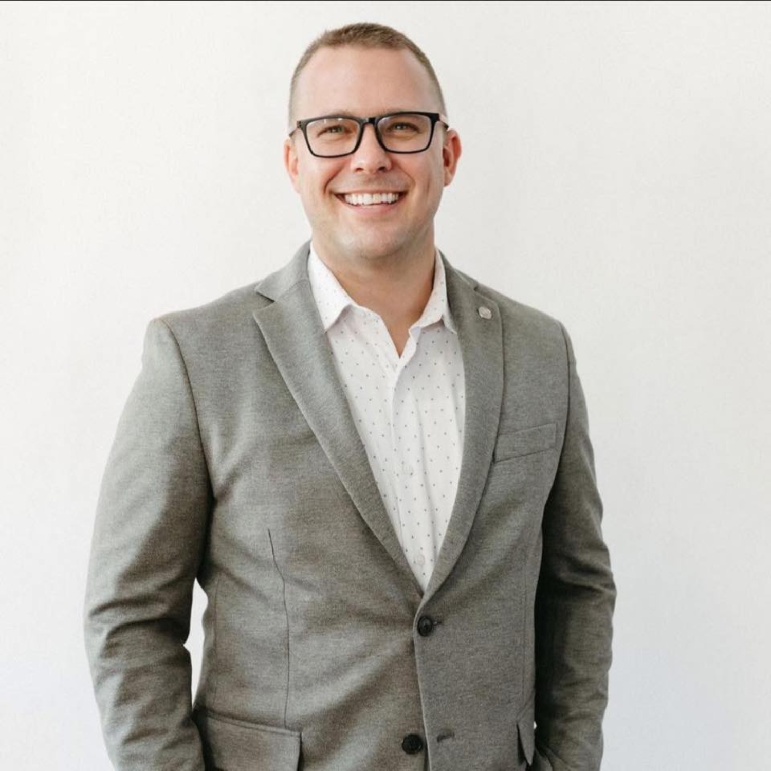 Robby Magruder Headshot