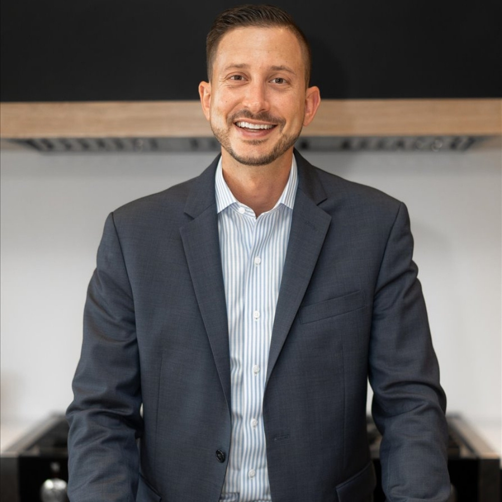 Bryan Waggoner headshot