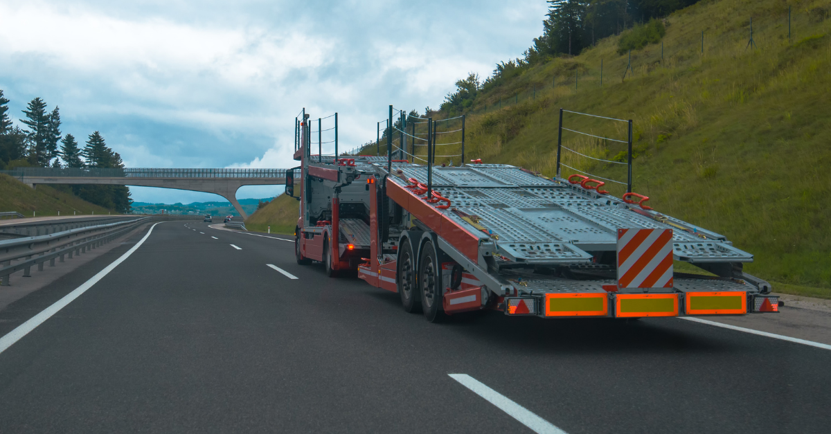 Auto Hauler Exchange vs. Autosled: Marketplace Transparency vs. App-Enabled Brokerage