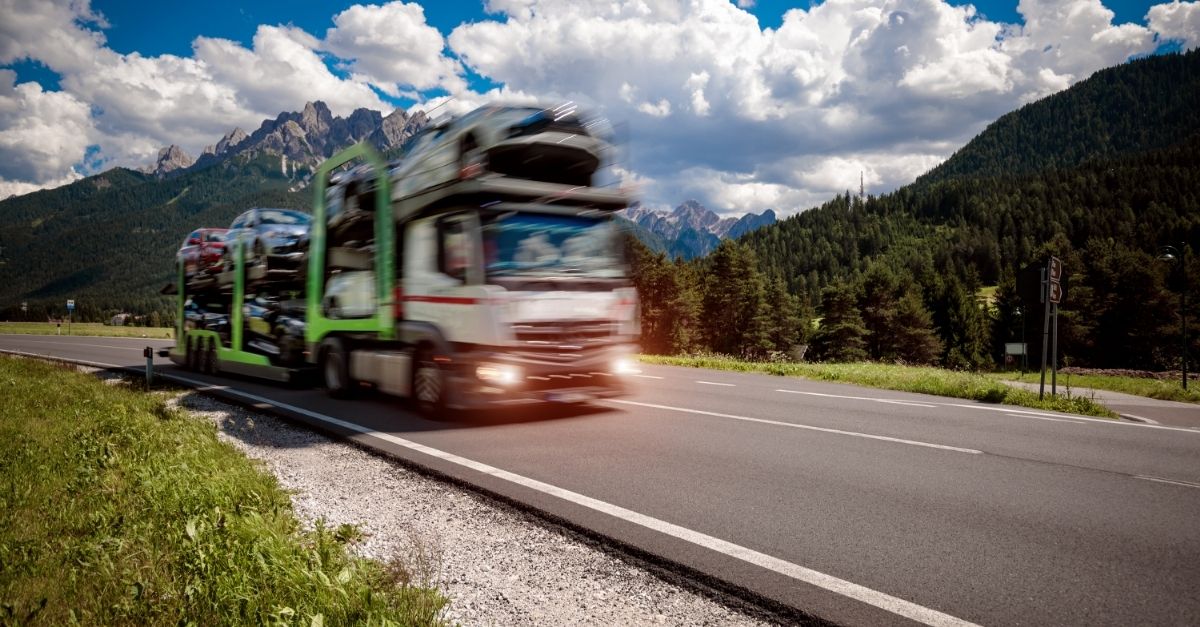 Auto Hauler Exchange Weekly Market Intelligence: Tax Season Closes, Midwest Floods Hit Week 3, and Used EV Volume Surges