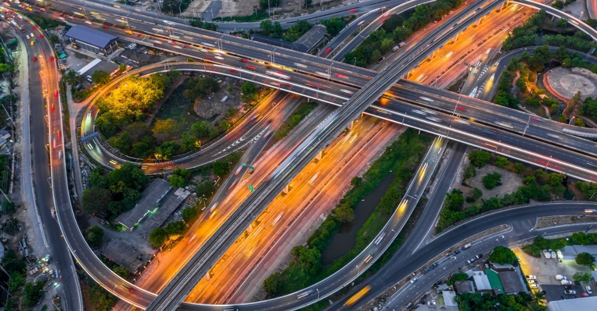 Auto Hauler Exchange Weekly Vehicle Transportation Market Intelligence: DOT Blitz Week Is Happening Right Now — What Dealers Need to Know About Carrier Availability, Midwest Diesel, and the May 2026 Transport Market