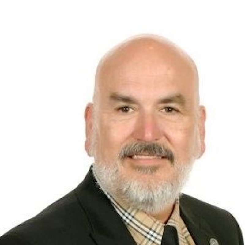 Dr. Luis Torres
