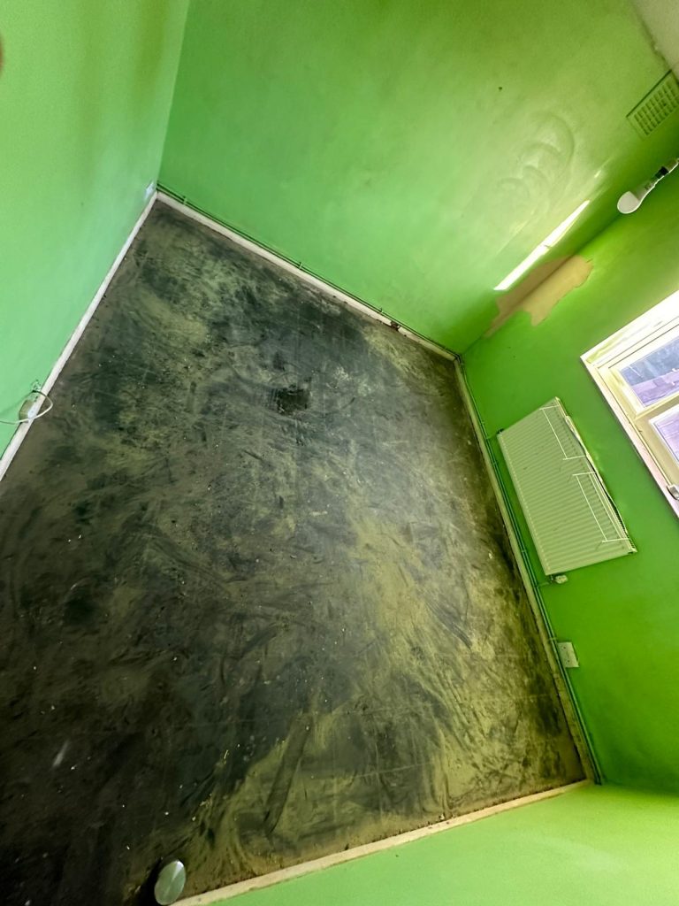 Asbestos tile removal experts from Morneault Environmental in Chelmsford