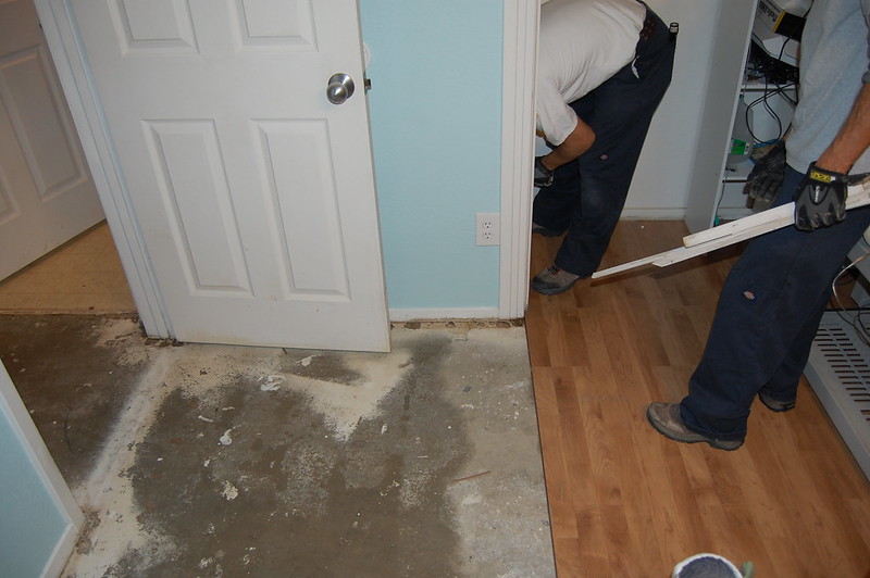 24/7 water damage specialists serving Chelmsford, NH, and MA