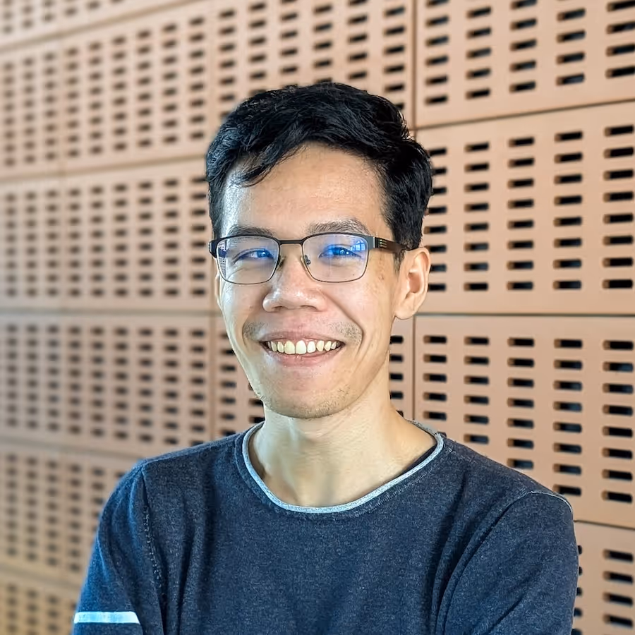 Noah Kalemba, Flexio