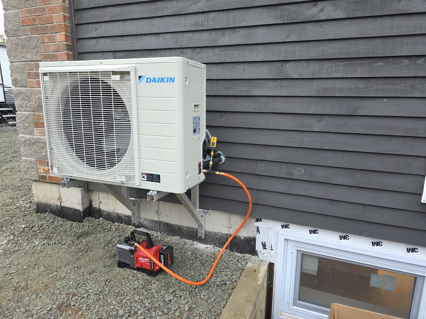 Cole Harbour Businesses: Essential Maintenance for Your Central Heat Pump