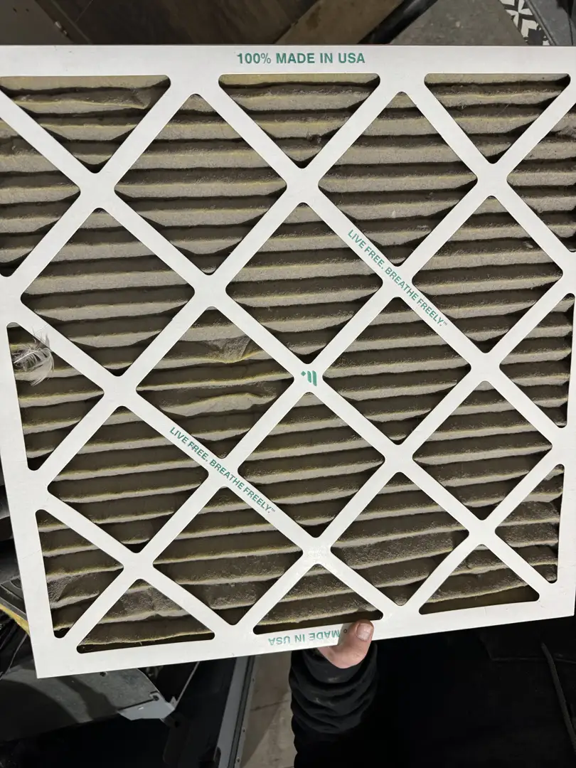 How to Clean and Replace Your Air Filters This Spring