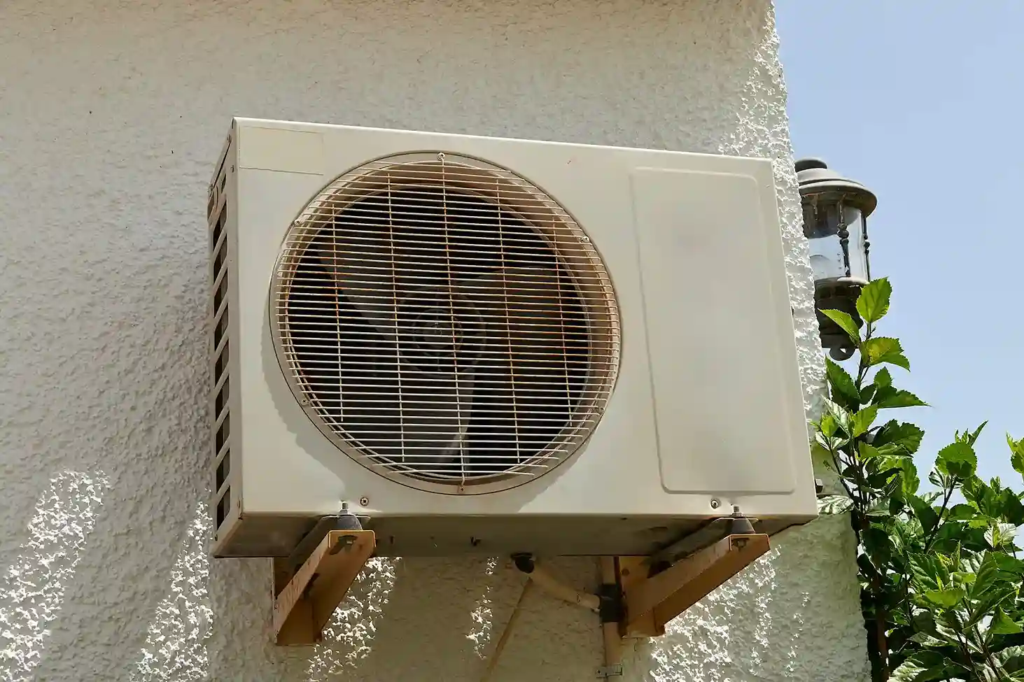 How to Clean your Ductless Heat Pump Filters