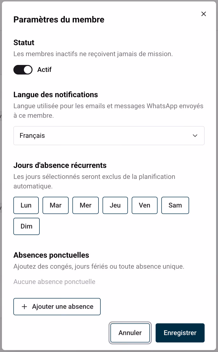 Panneau des paramètres d'un membre — disponibilités, langue, interrupteur actif