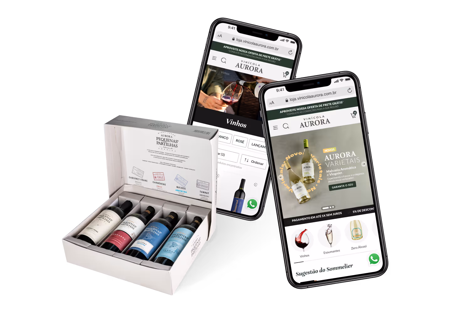 Dois celulares exibem o e-commerce da Vinícola Aurora. À frente, uma caixa aberta apresenta quatro garrafas da coleção “Pequenas Partilhas”.