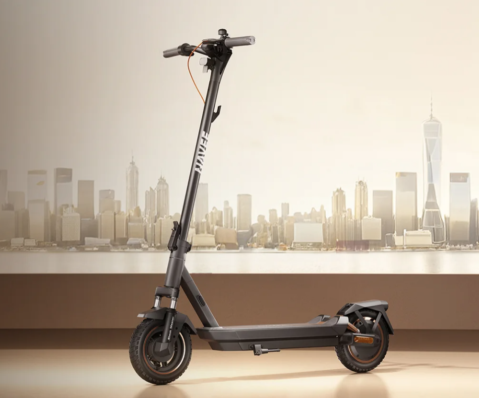 NAVEE electric scooter for urban mobility