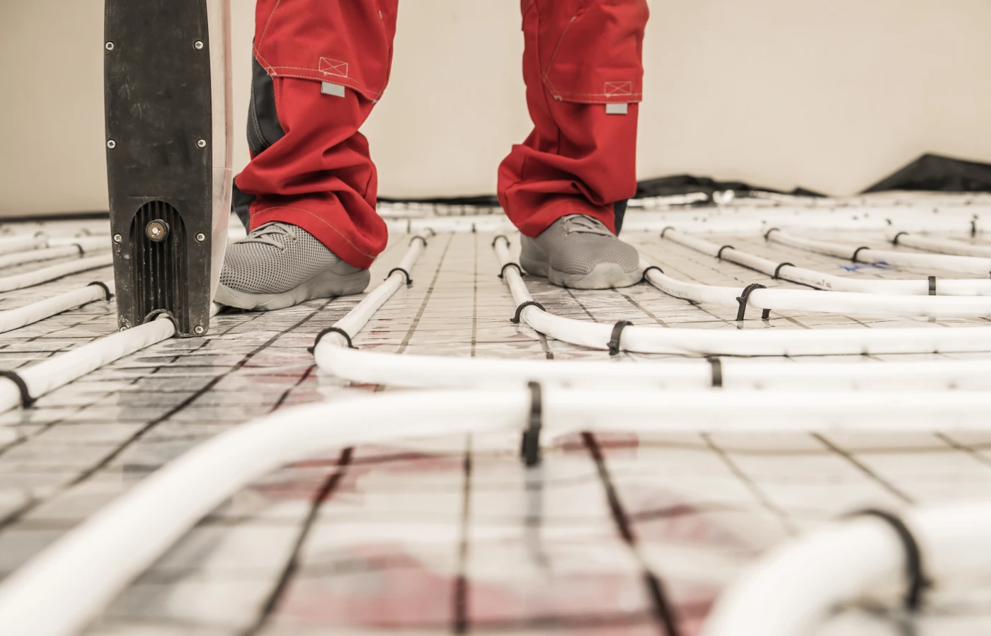 Fußbodenheizung einbauen zum Kühlen mit Fußbodenheizung