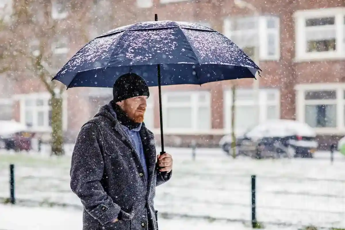 Explore effective preparedness strategies for extreme weather, emphasizing the roles of education and community engagement in enhancing readiness.