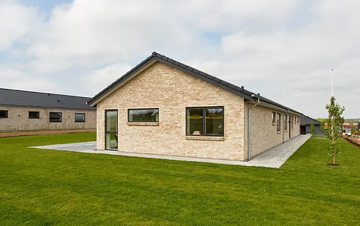 Hybel - Længehus med saddeltag