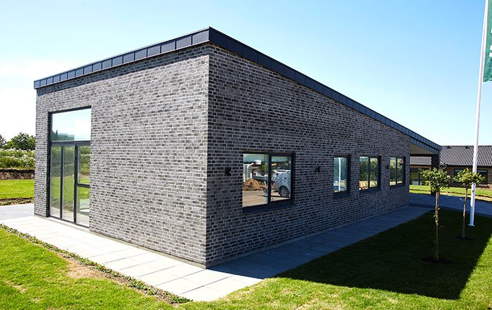 Hybel længehus med ensidig taghældning