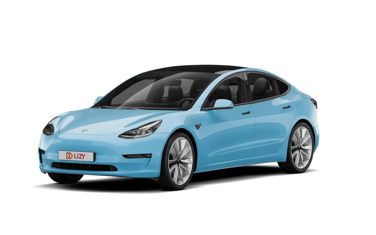 Cyaanblauwe Tesla Model 3 met standaard warmtepomp voor de winter