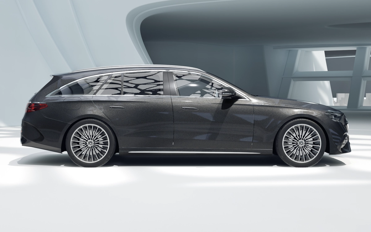 Mercedes E zijaanzicht