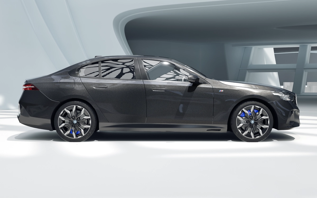 BMW i5 zijaanzicht