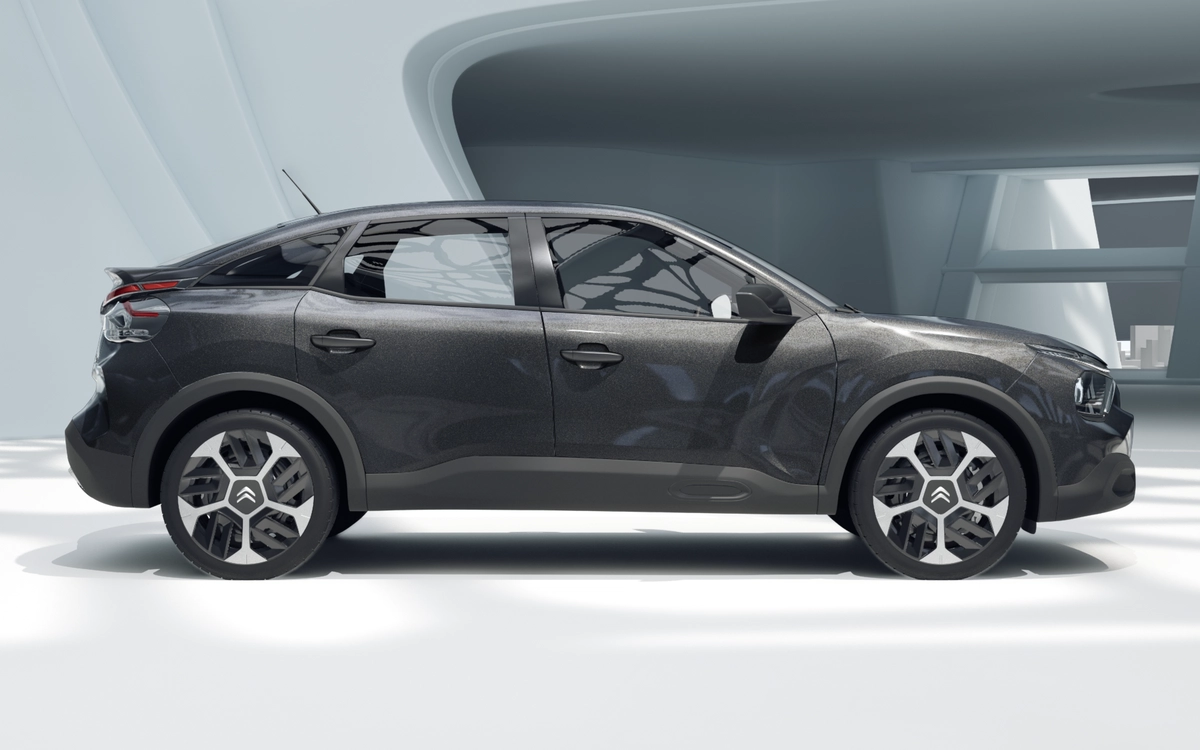 Citroën C4 zijaanzicht