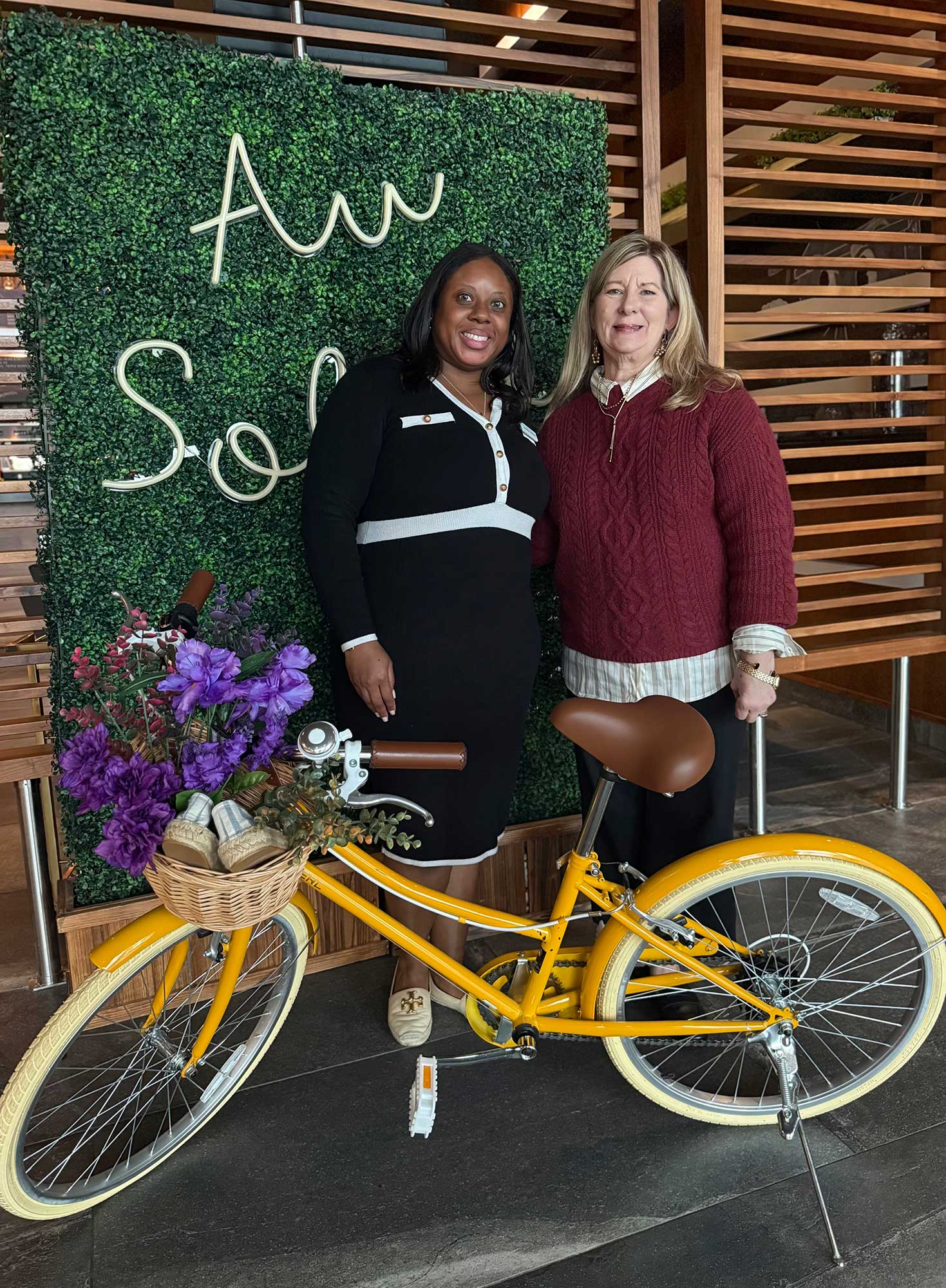 Dana Foley-Taylor reconnects with Dominique Jarmones, a THS consultant working for StepStone, during its leadership conference.