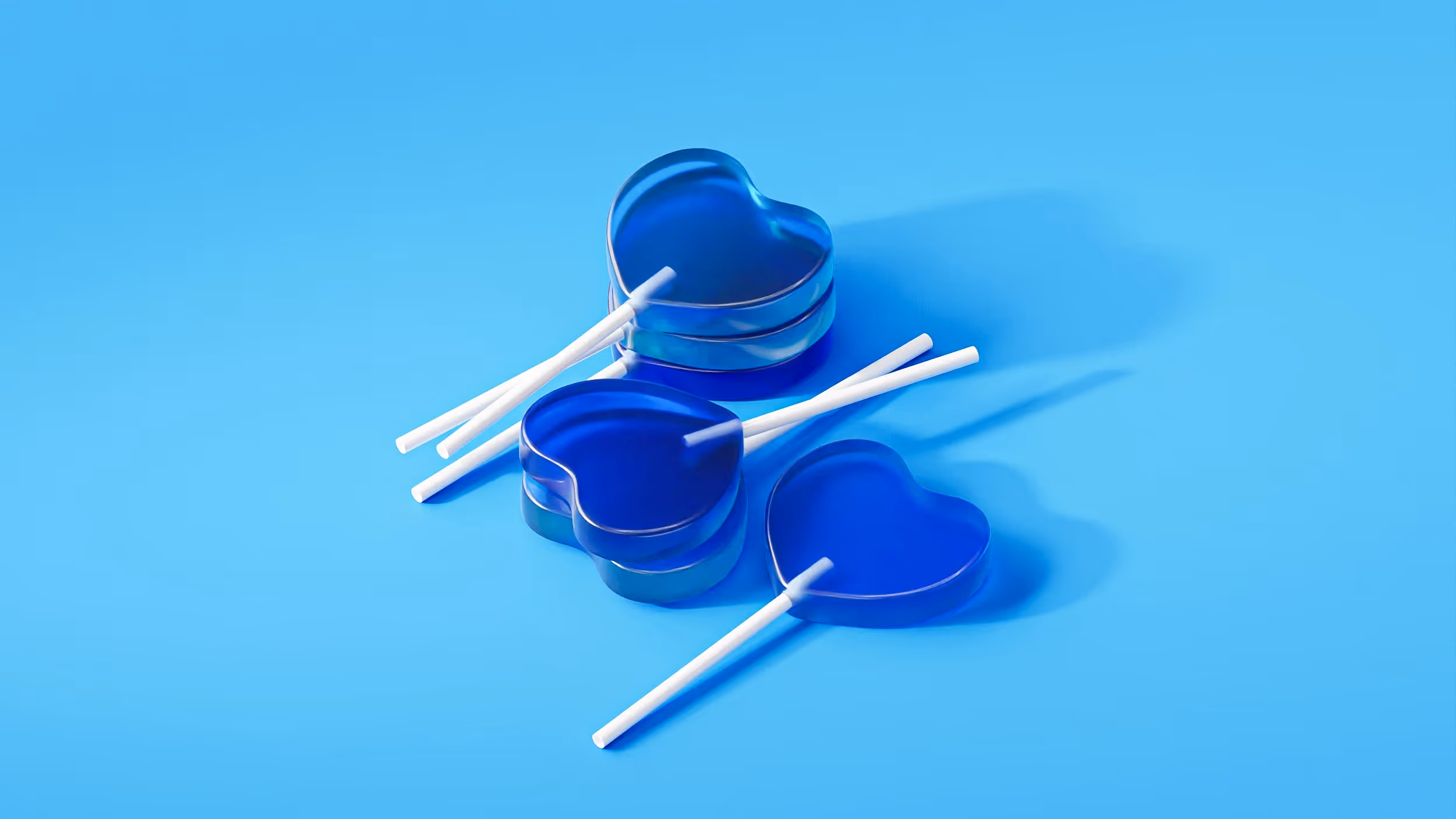 Blaue Lutscher auf blauem Hintergrund