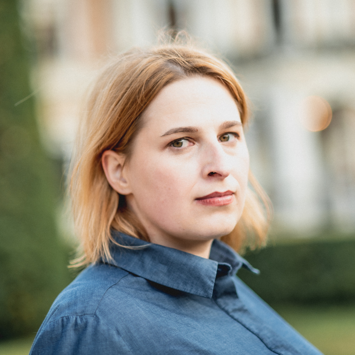 Portrait Natascha Strobl