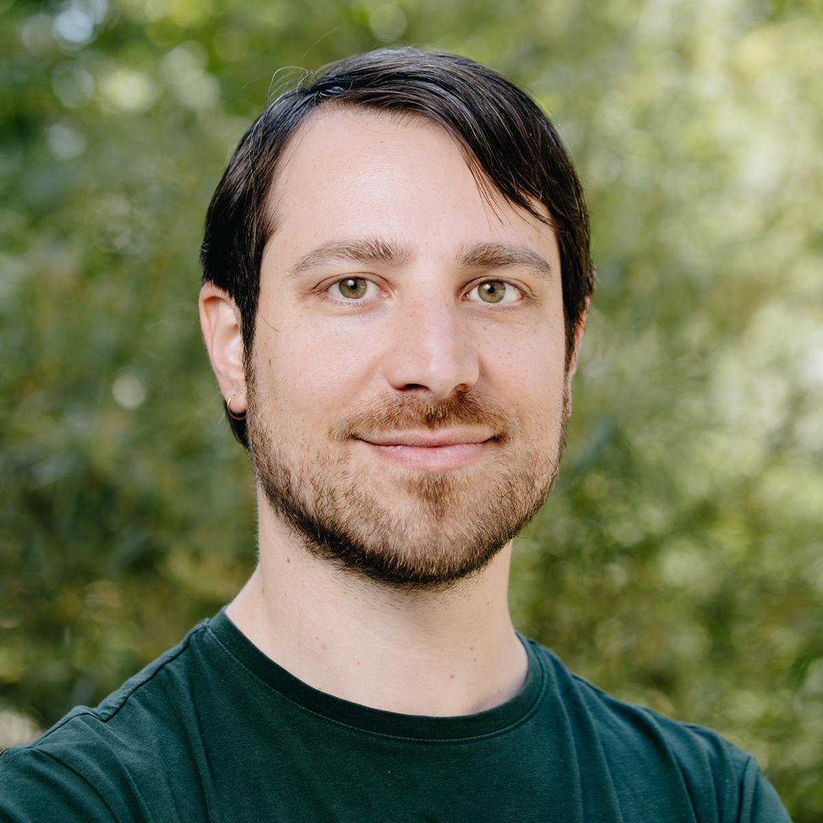 Portrait Florian Engel