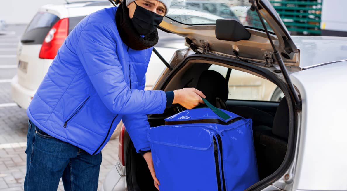 Convoyage de véhicules : faut-il internaliser ou déléguer ?