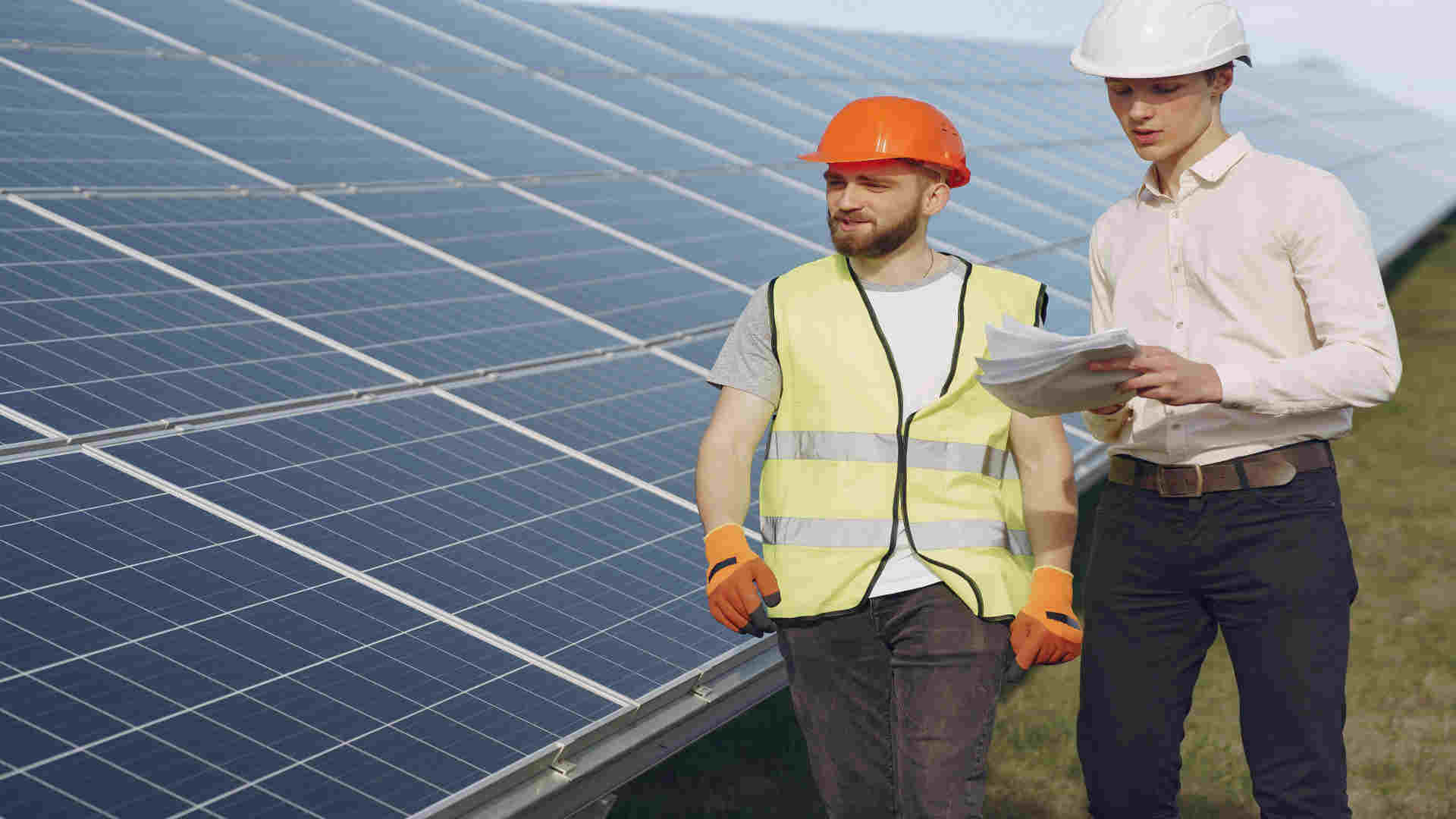Enhancing Solar Project Efficiency: Grid’s Mapping and Scheduling Features