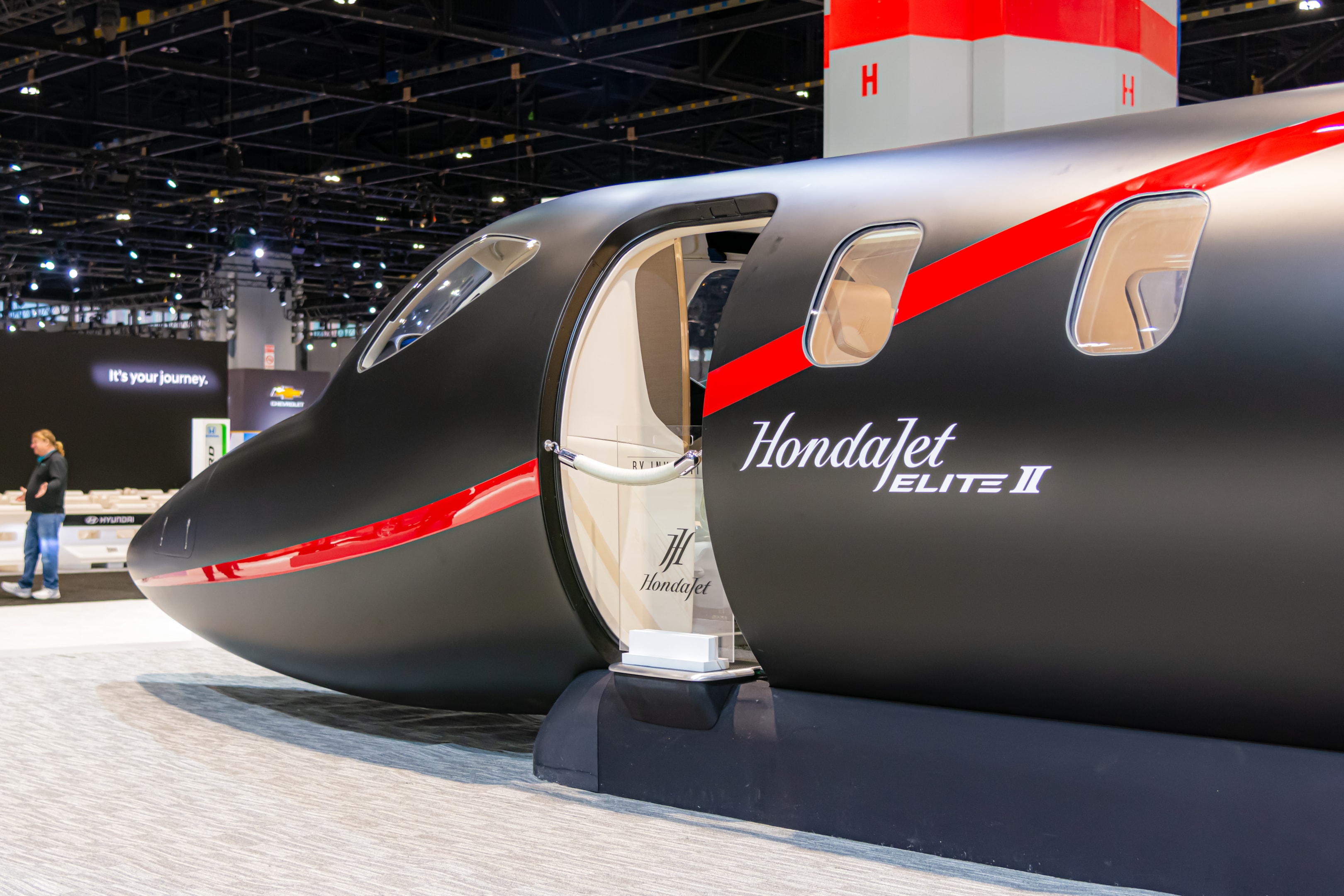 An image of a HondaJet Elite II one of the fastest light jets