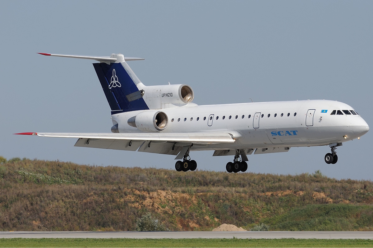 yak-42-d