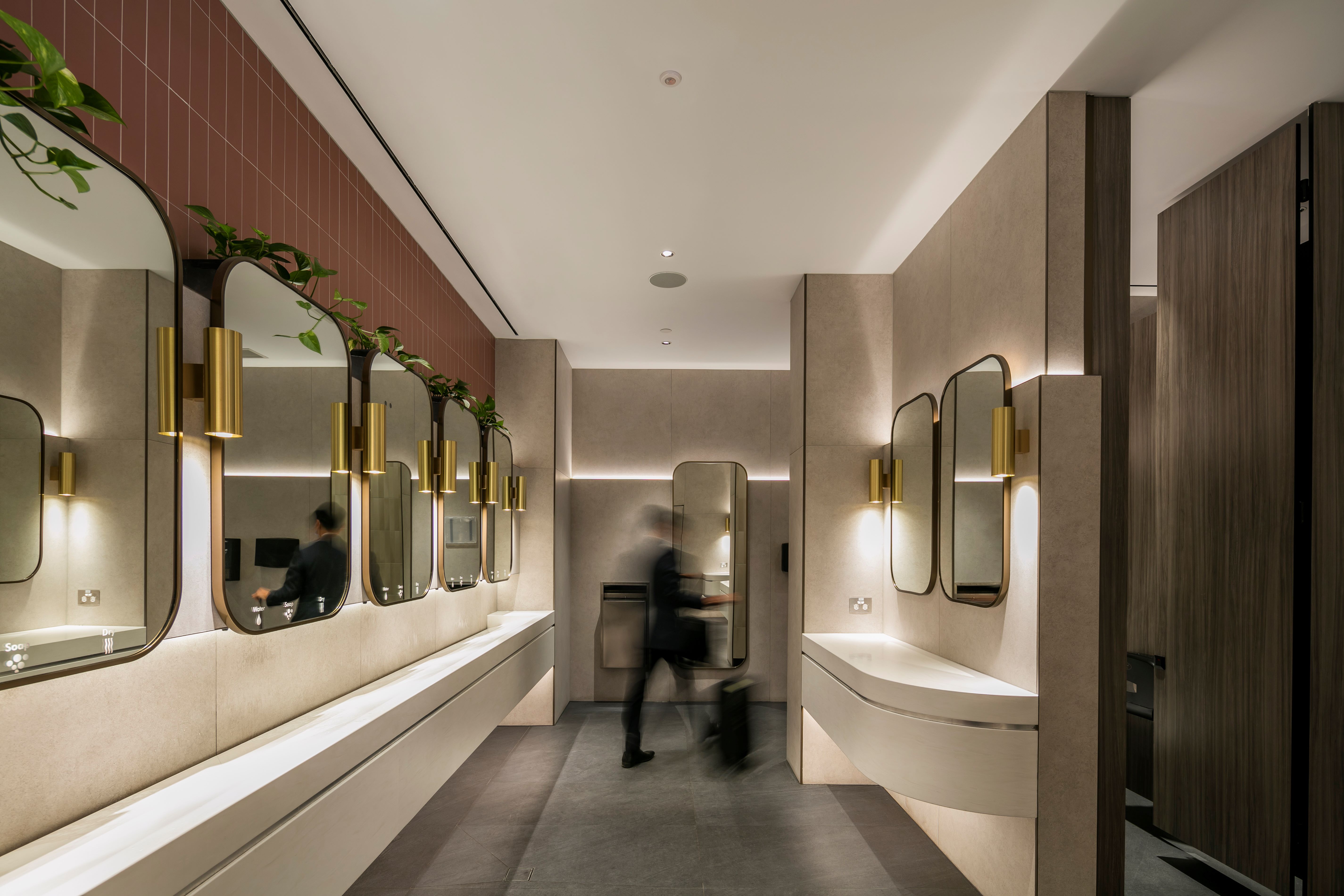 Melbourne Airport Amenities
